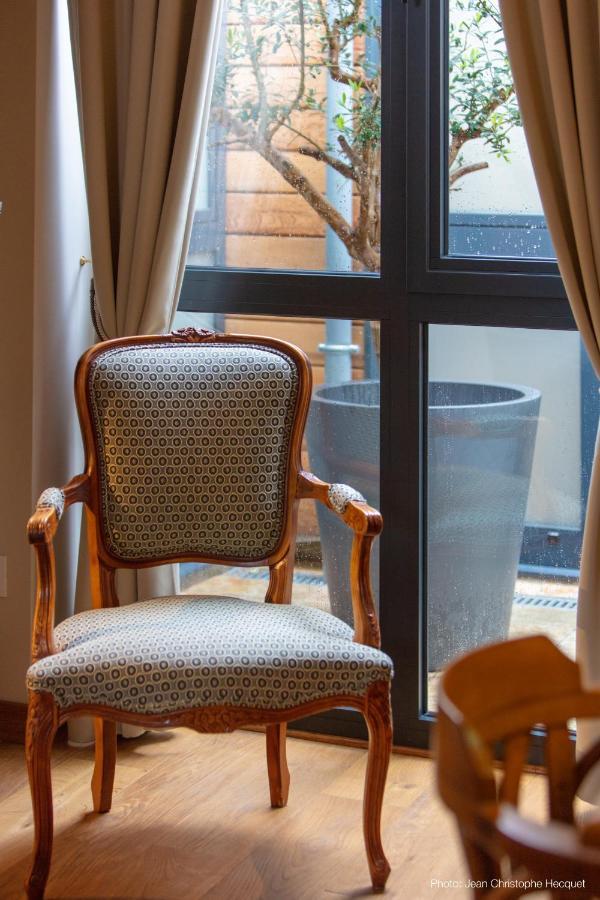 Les Patios Bed and Breakfast Λανς Εξωτερικό φωτογραφία